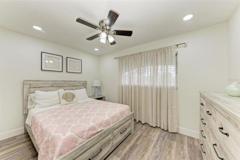 Copropriété à vendre à Sarasota, Floride: 2 chambres, 84.54 m2 № 2314604 - photo 28