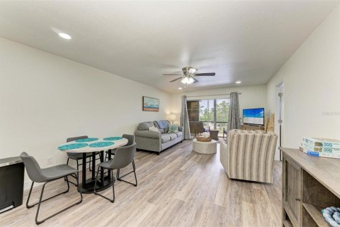 Copropriété à vendre à Sarasota, Floride: 2 chambres, 84.54 m2 № 2314604 - photo 16