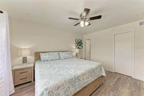 Copropriété à vendre à Sarasota, Floride: 2 chambres, 84.54 m2 № 2314604 - photo 23