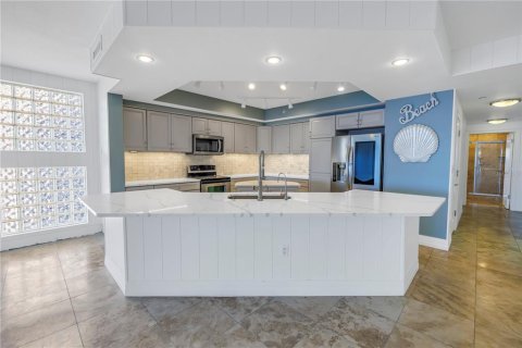 Condo in Clearwater, Florida, 5 bedrooms  № 1554175 - photo 14