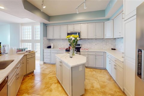 Condo in Clearwater, Florida, 5 bedrooms  № 1554175 - photo 10