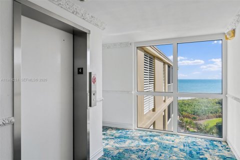 Condominio en alquiler en Hutchinson Island South, Florida, 2 dormitorios, 111.48 m2 № 2045505 - foto 25