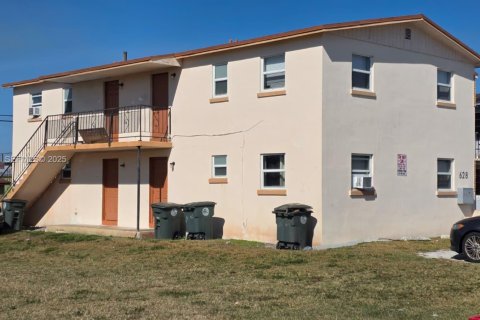 Immobilier commercial à vendre à Belle Glade, Floride: 231.88 m2 № 1986796 - photo 3