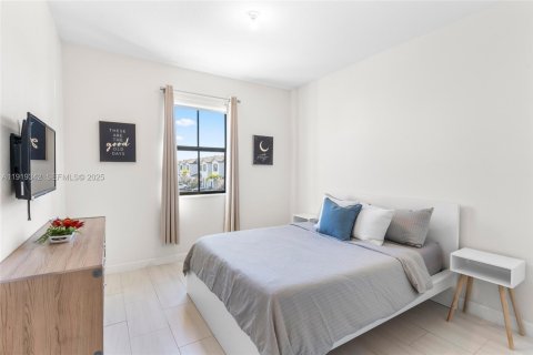 Adosado en alquiler en Homestead, Florida, 3 dormitorios, 169.08 m2 № 1975015 - foto 30