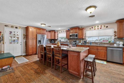 House in Ocala, Florida 3 bedrooms, 229.47 sq.m. № 2093756 - photo 14