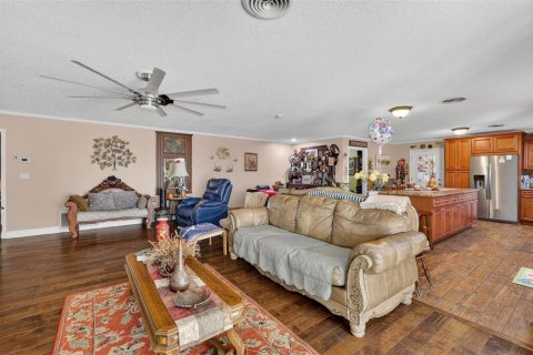 House in Ocala, Florida 3 bedrooms, 229.47 sq.m. № 2093756 - photo 11