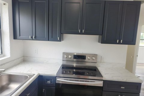 Villa ou maison à louer à Pompano Beach, Floride: 2 chambres, 54.35 m2 № 2398002 - photo 2