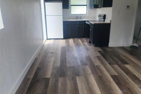 Villa ou maison à louer à Pompano Beach, Floride: 2 chambres, 54.35 m2 № 2398002 - photo 4