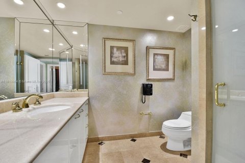 Condominio en venta en Aventura, Florida, 2 dormitorios, 222.97 m2 № 2040181 - foto 26