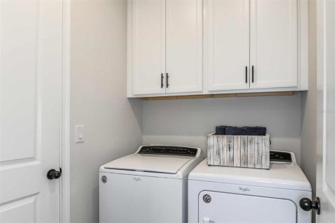 House in WELLEN PARK in Venice, Florida 2 bedrooms, 132.94 sq.m. № 1876423 - photo 9