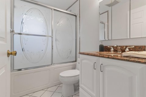Купить кондоминиум в Бока-Ратон, Флорида 7 комнат, 102.01м2, № 2147212 - фото 14
