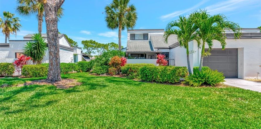 Adosado en Sarasota, Florida 3 dormitorios, 151.9 m2 № 2277764