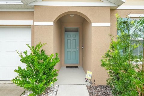 House in Haines City, Florida 3 bedrooms, 155.05 sq.m. № 2266774 - photo 9