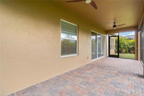 Villa ou maison à vendre à Bradenton, Floride: 4 chambres, 264.12 m2 № 1906520 - photo 12