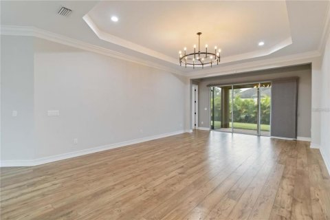 House in Bradenton, Florida 4 bedrooms, 264.12 sq.m. № 1906520 - photo 20