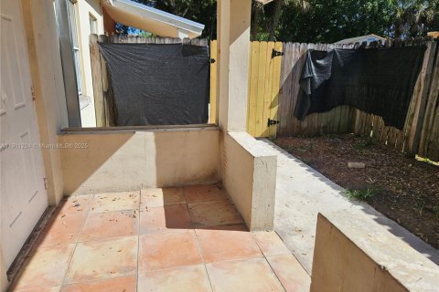 Villa ou maison à louer à Dania Beach, Floride: 1 chambre, 85.84 m2 № 1967214 - photo 18