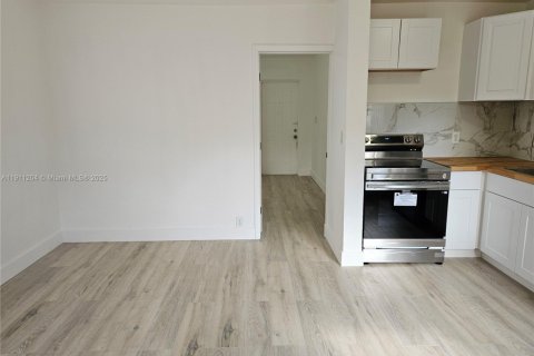 Villa ou maison à louer à Dania Beach, Floride: 1 chambre, 85.84 m2 № 1967214 - photo 4