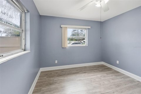 Villa ou maison à vendre à Tampa, Floride: 2 chambres, 93.37 m2 № 2426997 - photo 14