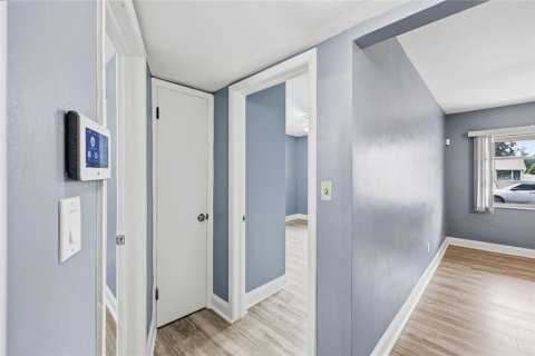 Villa ou maison à vendre à Tampa, Floride: 2 chambres, 93.37 m2 № 2426997 - photo 20