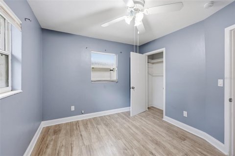 Villa ou maison à vendre à Tampa, Floride: 2 chambres, 93.37 m2 № 2426997 - photo 23