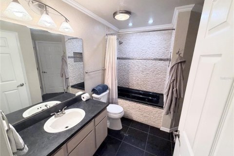 Copropriété à louer à Temple Terrace, Floride: 1 chambre, 84.45 m2 № 2430823 - photo 9
