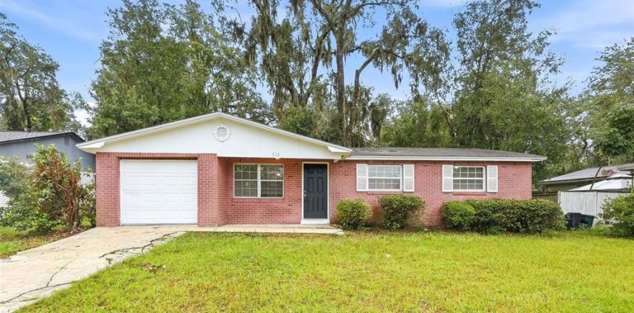 Villa ou maison à Orange Park, Floride 3 chambres, 88.63 m2 № 2418924