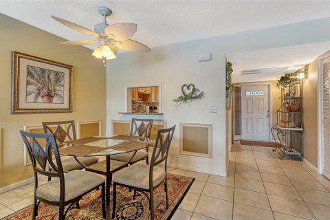Condominio en venta en Sarasota, Florida, 2 dormitorios, 103.86 m2 № 1880480 - foto 17