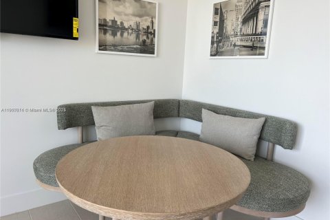 Copropriété à louer à Miami, Floride: 1 chambre, 46.92 m2 № 1966464 - photo 6