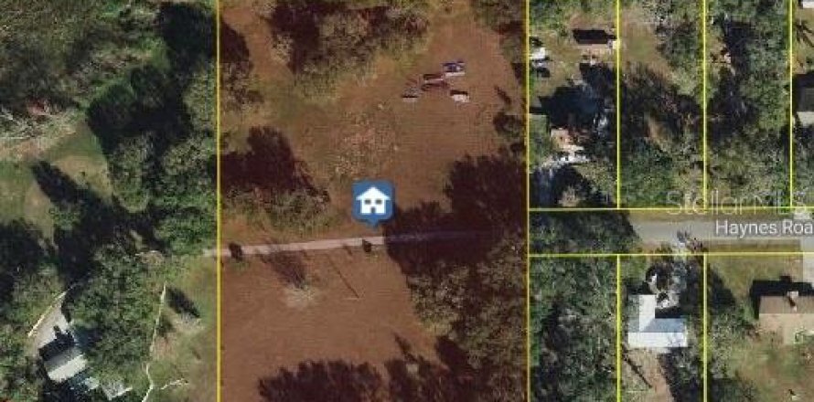 Land in Lakeland, Florida № 1780869