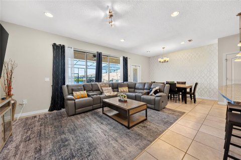 Adosado en venta en Kissimmee, Florida, 4 dormitorios, 195.28 m2 № 2429631 - foto 15