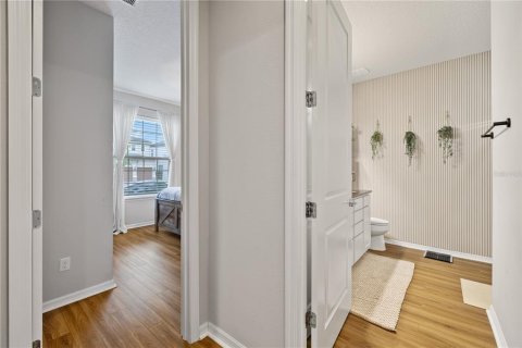 Casa en venta en Orlando, Florida, 5 dormitorios, 305.74 m2 № 2225591 - foto 9