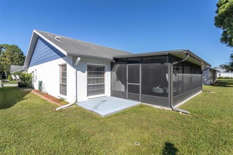 Villa ou maison à vendre à New Port Richey, Floride: 2 chambres, 152.17 m2 № 2421670 - photo 5