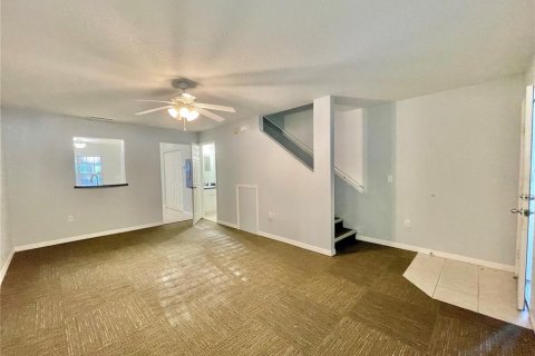 Condo in Gainesville, Florida, 2 bedrooms № 2104339 - photo 11