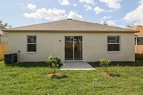 Villa ou maison à louer à Valrico, Floride: 4 chambres, 169.83 m2 № 2433070 - photo 15