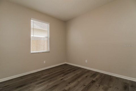 Villa ou maison à louer à Valrico, Floride: 4 chambres, 169.83 m2 № 2433070 - photo 11