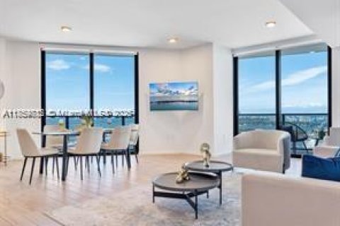 Condominio en venta en Miami, Florida, 2 dormitorios, 91.32 m2 № 2013644 - foto 4