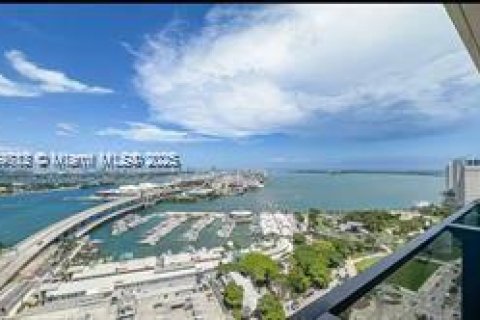 Condominio en venta en Miami, Florida, 2 dormitorios, 91.32 m2 № 2013644 - foto 23