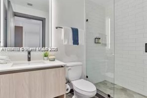 Condominio en venta en Miami, Florida, 2 dormitorios, 91.32 m2 № 2013644 - foto 17