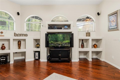 Villa ou maison à vendre à Orlando, Floride: 5 chambres, 419.36 m2 № 2225810 - photo 29