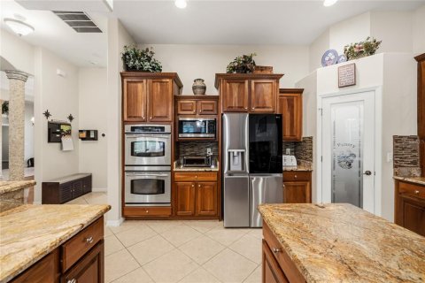 Villa ou maison à vendre à Orlando, Floride: 5 chambres, 419.36 m2 № 2225810 - photo 24
