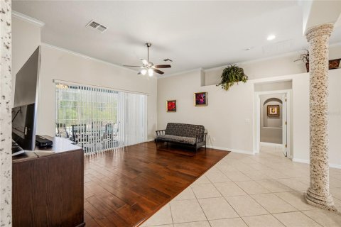 Villa ou maison à vendre à Orlando, Floride: 5 chambres, 419.36 m2 № 2225810 - photo 12