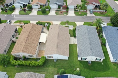 House in The Villages, Florida 2 bedrooms, 107.4 sq.m. № 1820951 - photo 19