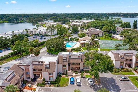 Condo in Altamonte Springs, Florida, 2 bedrooms  № 1546084 - photo 24