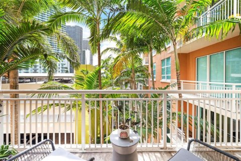 Condominio en venta en Miami, Florida, 2 dormitorios, 119.66 m2 № 1973151 - foto 11