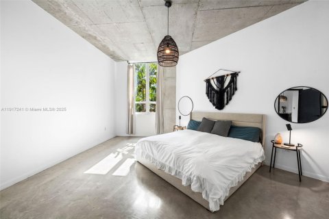 Condominio en venta en Miami, Florida, 2 dormitorios, 119.66 m2 № 1973151 - foto 12