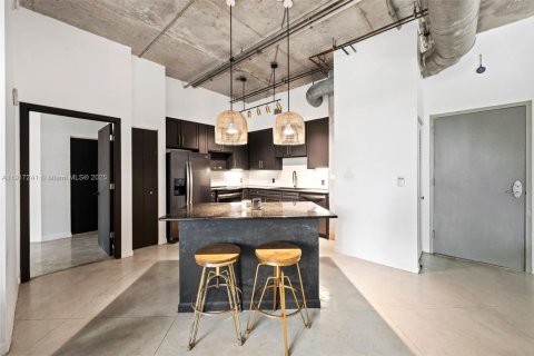 Condominio en venta en Miami, Florida, 2 dormitorios, 119.66 m2 № 1973151 - foto 6