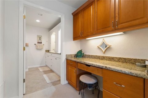Copropriété à vendre à Punta Gorda, Floride: 2 chambres, 129.88 m2 № 2416992 - photo 29
