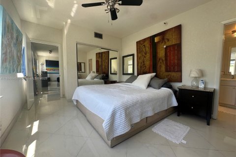 Купить кондоминиум в Майами-Бич, Флорида 2 спальни, 80.82м2, № 1878879 - фото 11