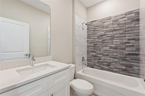 Casa en alquiler en Kissimmee, Florida, 4 dormitorios, 155.15 m2 № 1884026 - foto 19