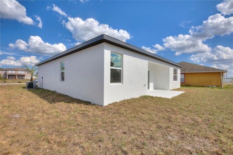Casa en alquiler en Kissimmee, Florida, 4 dormitorios, 155.15 m2 № 1884026 - foto 29